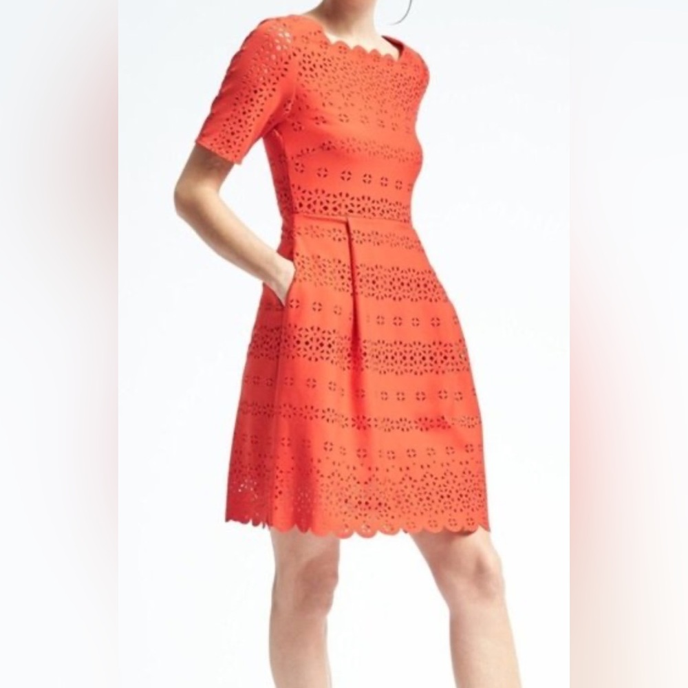 Banana Republic Laser Cut Eyelet Scallop Dress NWT